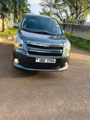 Toyota Noah 2.0 143hp AWD (7 Seater) 2009 Gray for sale