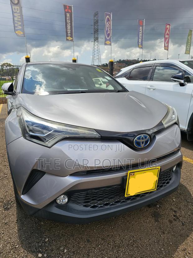 Toyota C-HR 2017 Gray