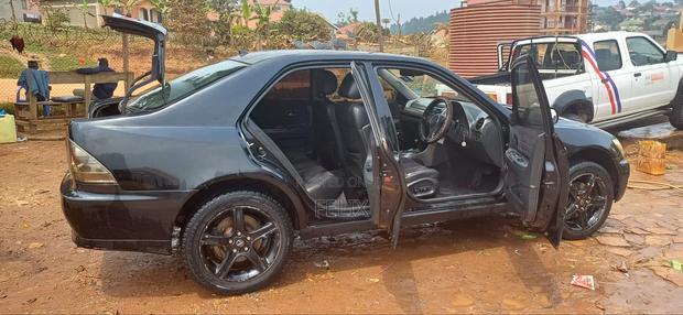 Lexus IS Automatic 1999 Black