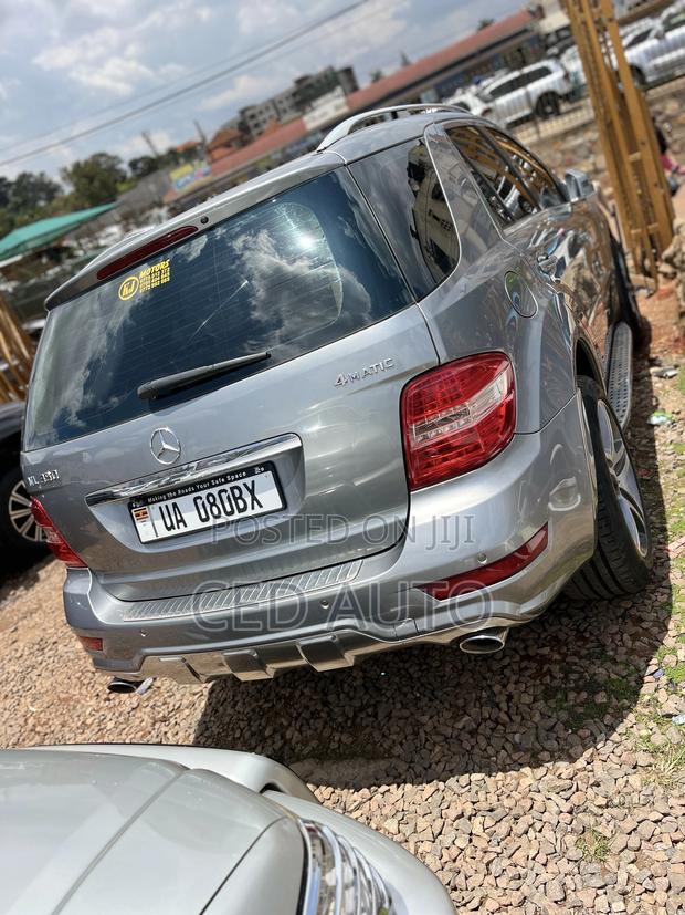 Mercedes-Benz M Class 2012 Gray