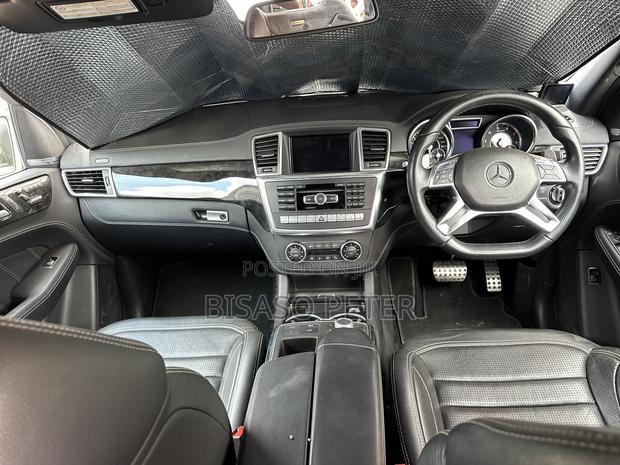 Mercedes-Benz M Class ML 63 AMG 2013 Silver