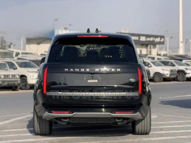 Land Rover Range Rover Vogue 2023 Black
