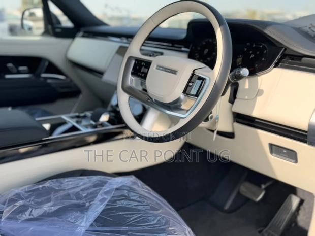 Land Rover Range Rover Vogue 2023 Black