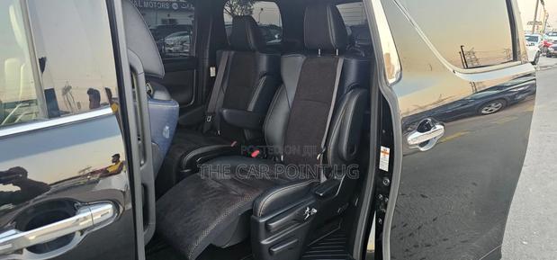 Toyota Vellfire 2017 Black