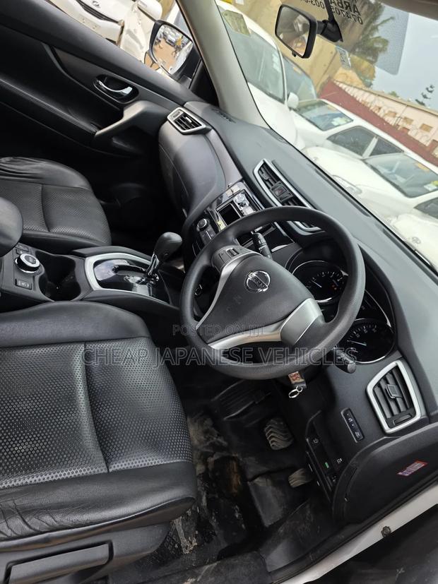 Nissan X-Trail 2015 Silver