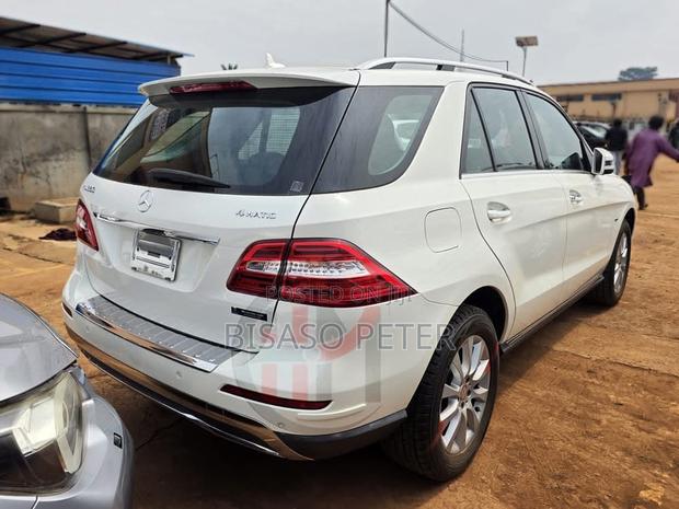 Mercedes-Benz M Class ML 350 4Matic 2012 White