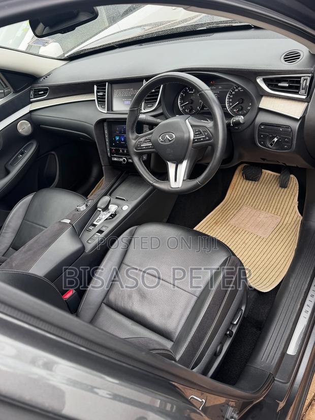 Infiniti Q50 2018 Gray