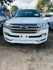 Toyota Land Cruiser Prado 2017 White for sale