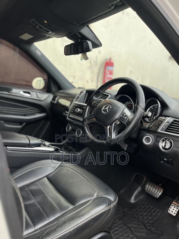 Mercedes-Benz M Class ML 350 4Matic 2013 White