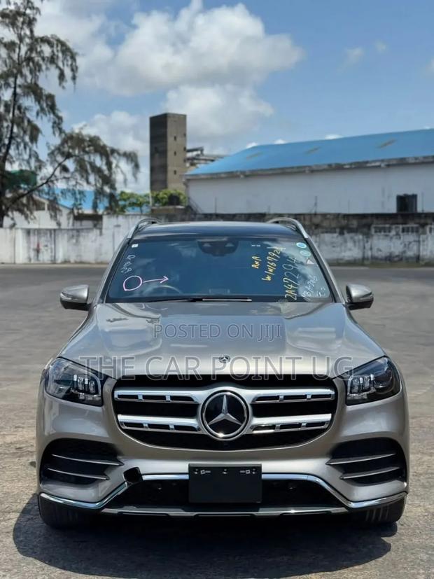 Mercedes-Benz GLS-Class 2022 Gold