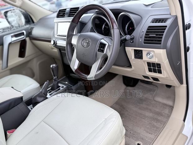 Toyota Land Cruiser Prado 2.7 VVT-i 2016 Pearl