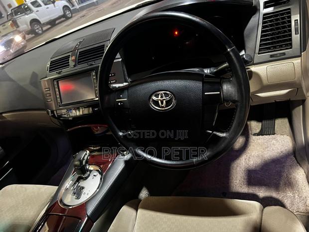 Toyota Mark X 2.5 AWD 2008 White