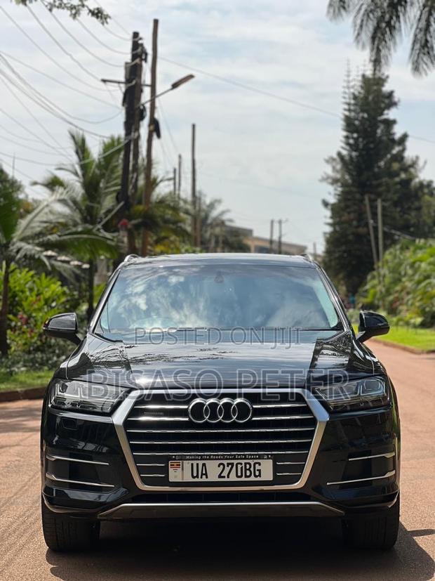 Audi Q7 2017 Black