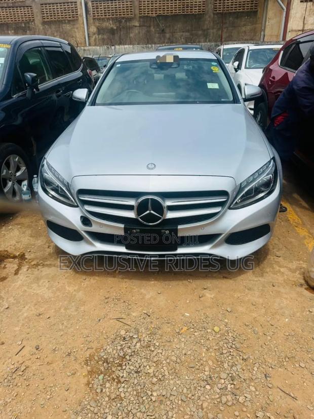 Mercedes-Benz C180 2016 Silver