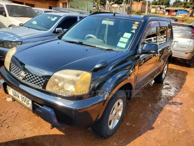 Nissan X-Trail 2.0 2003 Black