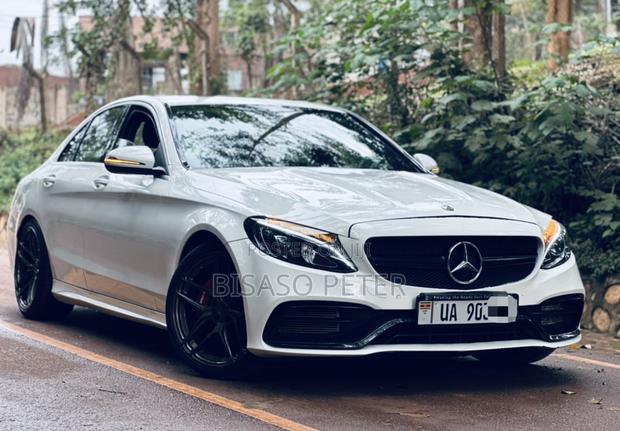 Mercedes-Benz C200 2017 White