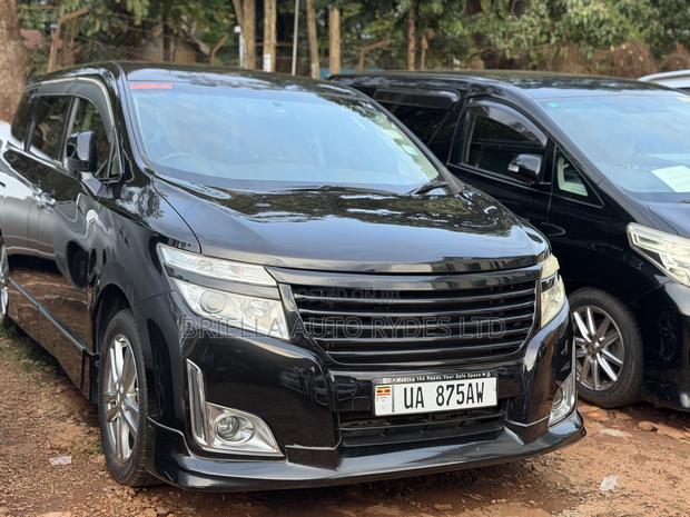 Nissan Elgrand 2013 Black