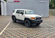 Toyota FJ Cruiser 4x4 Automatic 2012 White for sale