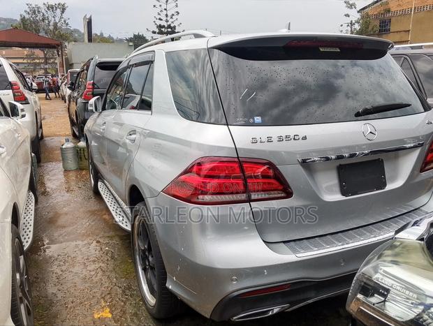 Mercedes-Benz GLE-Class GLE 350d 4MATIC 2016 Silver