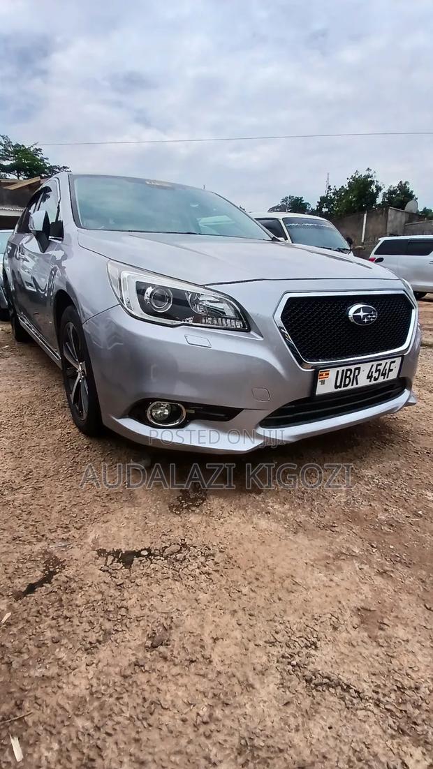 Subaru Legacy 2016 Silver