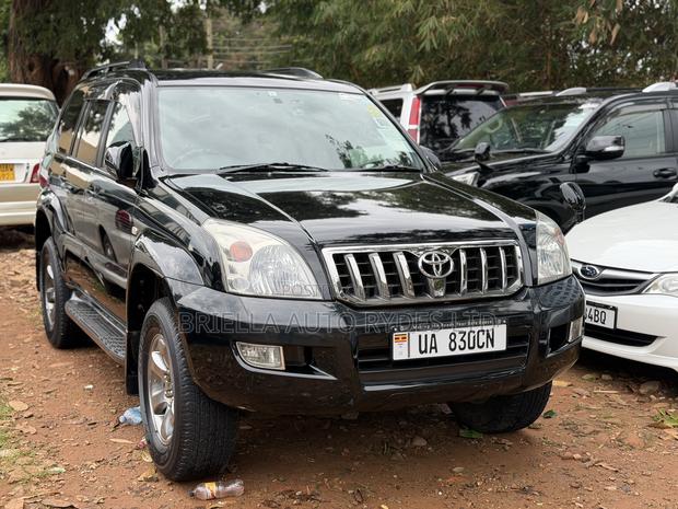 Toyota Land Cruiser Prado 2009 Black
