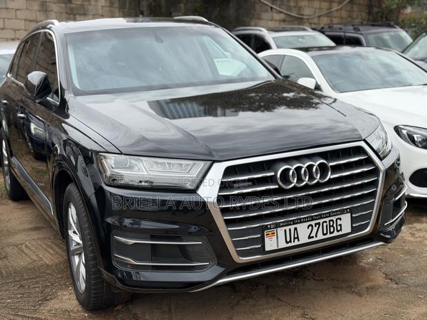 Audi Q7 2017 Black