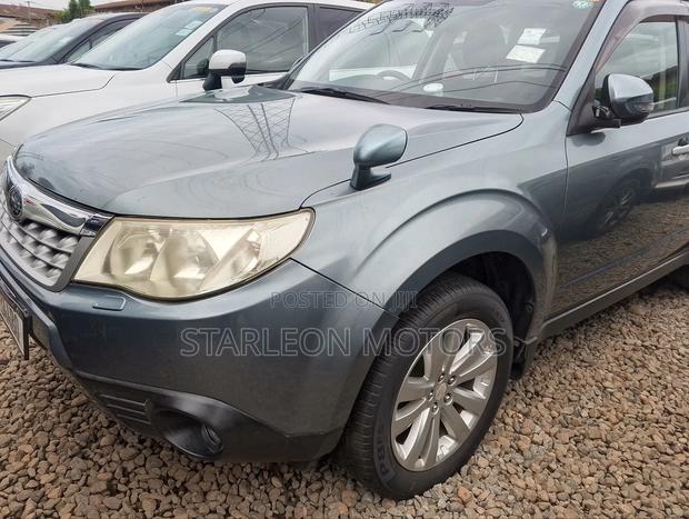 Subaru Forester 2011 Teal