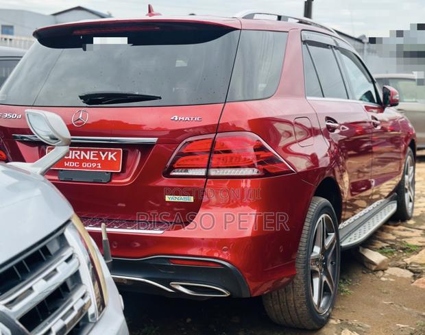 Mercedes-Benz GLE-Class GLE 350d 4MATIC 2017 Red