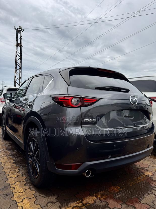 Mazda CX-5 2.2 Diesel FWD 2017 Gray