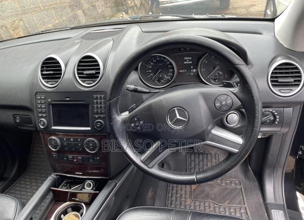 Mercedes-Benz M Class 2010 Black