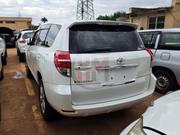 Toyota Vanguard 2013 White for sale