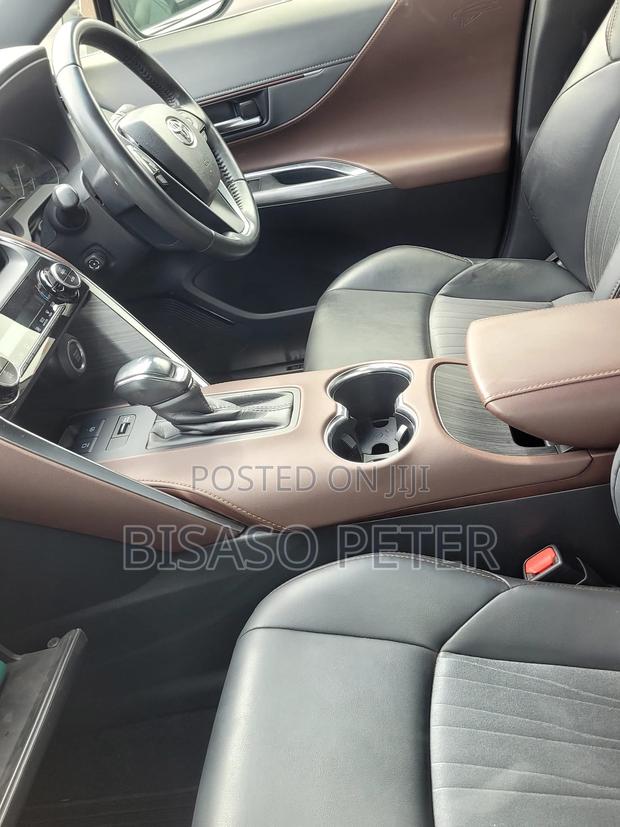 Toyota Harrier 2020 White