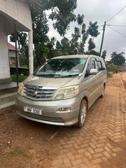 Toyota Alphard 2.4 Petrol AWD 2005 Gold for sale