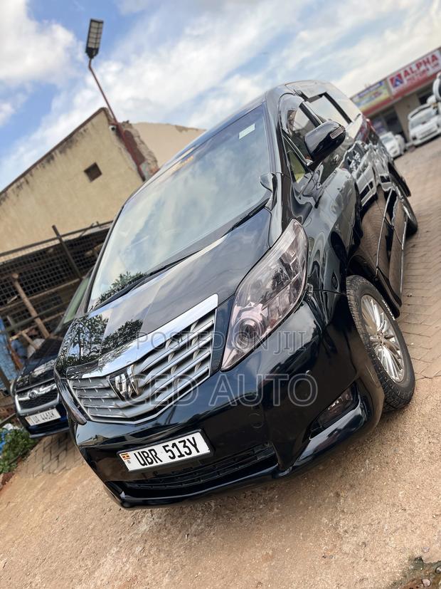 Toyota Alphard 2010 Black