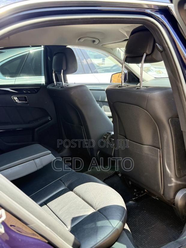 Mercedes-Benz E350 2012 Blue