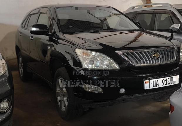 Toyota Harrier 2.4 2011 Black