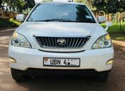 Toyota Harrier 2.4 2010 White for sale