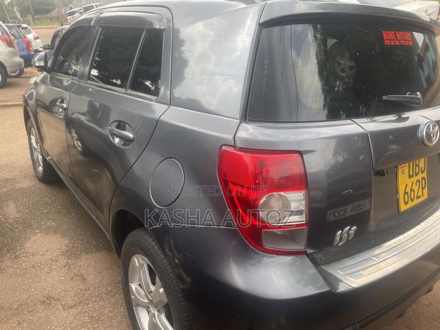 Toyota IST 2009 Gray