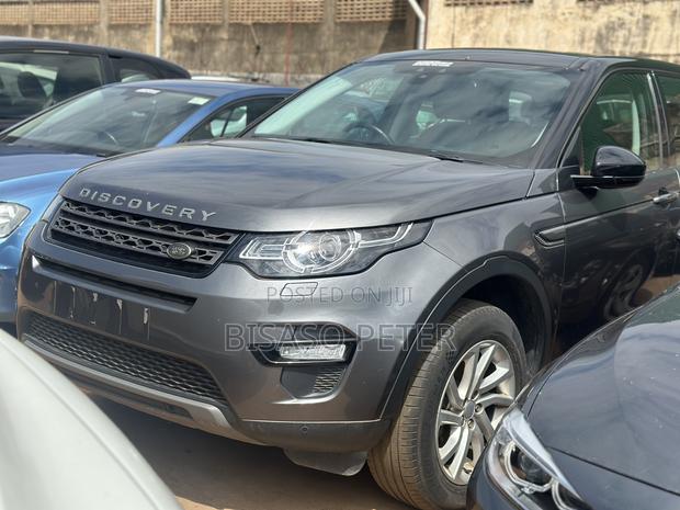 Land Rover Discovery Sport 2017 Gray