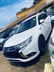 Mitsubishi Outlander 2.0 PHEV AWD 2017 White for sale