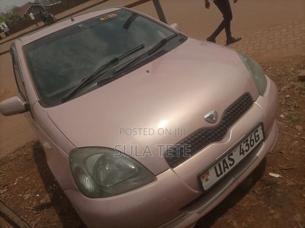 Toyota Vitz 1.0 FWD 3dr 1999 Pink