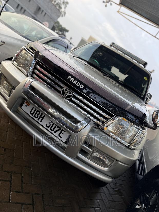 Toyota Land Cruiser Prado 2.7 5dr 2002 Silver