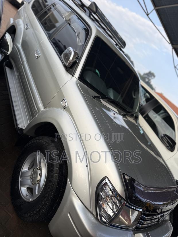 Toyota Land Cruiser Prado 2.7 5dr 2002 Silver