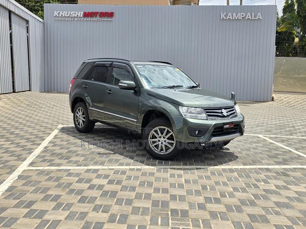 Suzuki Escudo 2016 Green