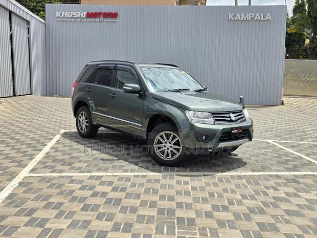 Suzuki Escudo 2016 Green