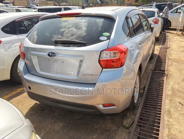 Subaru Impreza 2.0i Premium AWD Hatchback 2016 Silver
