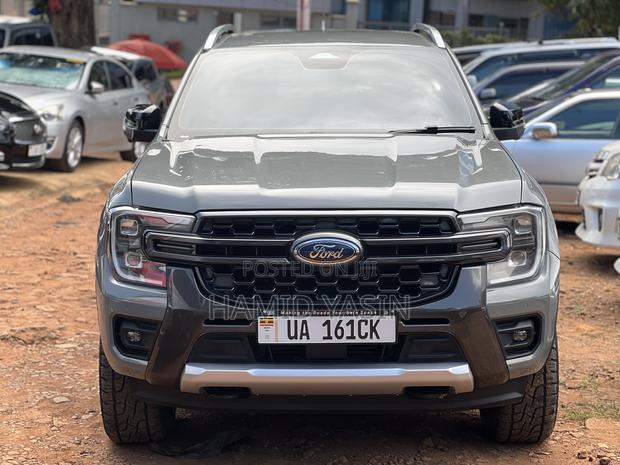 Ford Ranger Wildtrak 2023 Gray