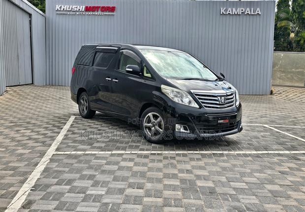 Toyota Alphard 2012 Black