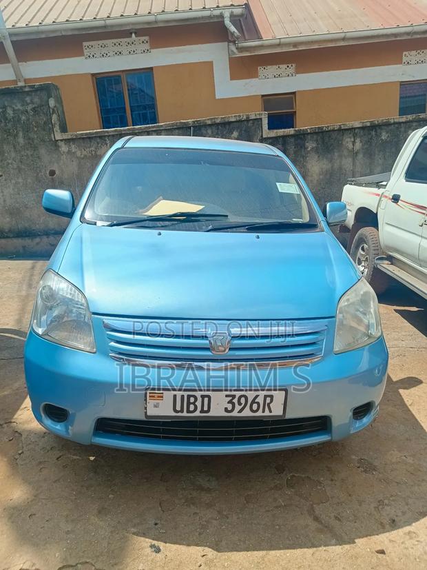 Toyota Raum 2007 Blue