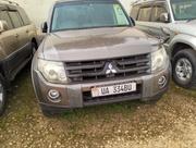 Mitsubishi Pajero 3.0 2009 Gold for sale